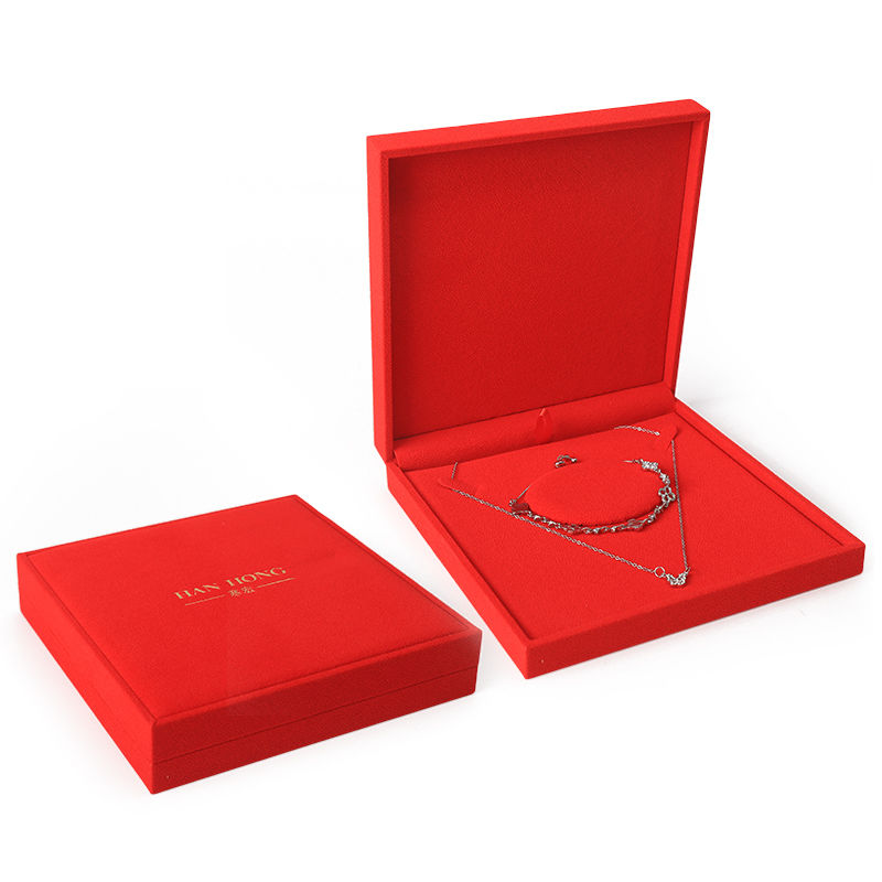 customised high end velvet square red jewelry box for bracelet Necklace ring packaging
