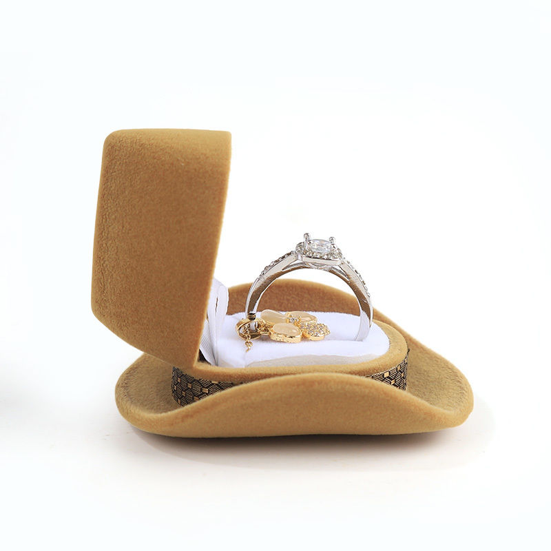customizable personalized premium velvet cowboy jewelry ring box for Holiday gifts