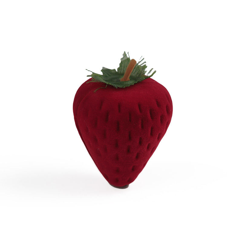 personalized hign quality strawberry red velvet  jewelry box for ring