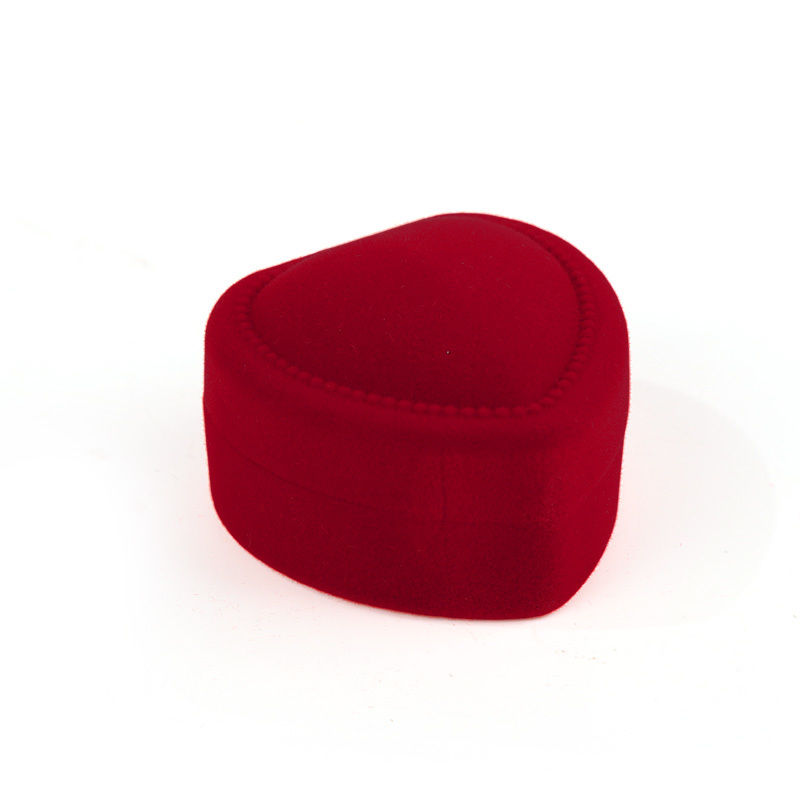 customizable hign end heart shape velvet red jewelry ring box for Valentine's Day
