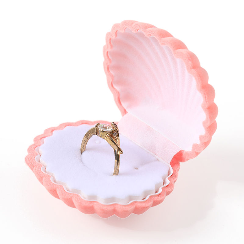 personalized hign quality flip shell velvet ring box jewelry packaging