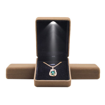 Hanhong Embossed Luxury LED Velvet Brown Jewelry Packaging Box Custom Ring Box with Light