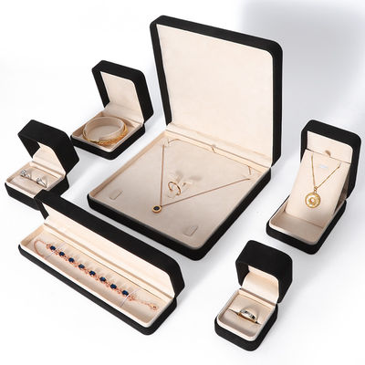 Emballage personnalisable de la boîte à bijoux pour une expérience de marque unique et élégante